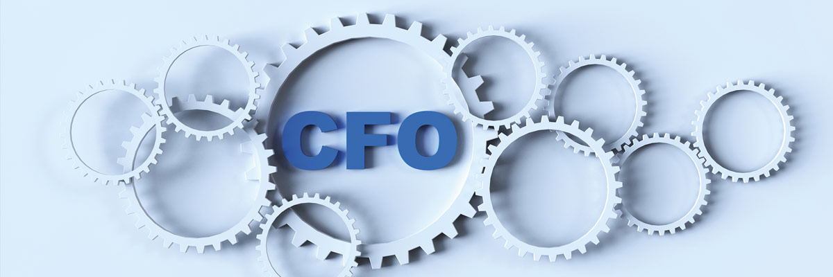 Engranajes con la sigla CFO, simbolizan funciones y procesos del director financiero y gestión económica empresarial