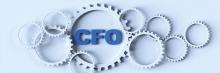 Engranajes con la sigla CFO, simbolizan funciones y procesos del director financiero y gestión económica empresarial