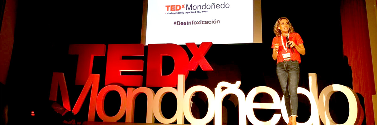 Ana Landeta durante la Segunda edición del TEDxModoñedo